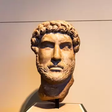 The Roman-Germanic Museum has a collection of Roman artefacts from the Roman settlement of Colonia Claudia Ara Agrippinensium, on which modern Cologne is built.