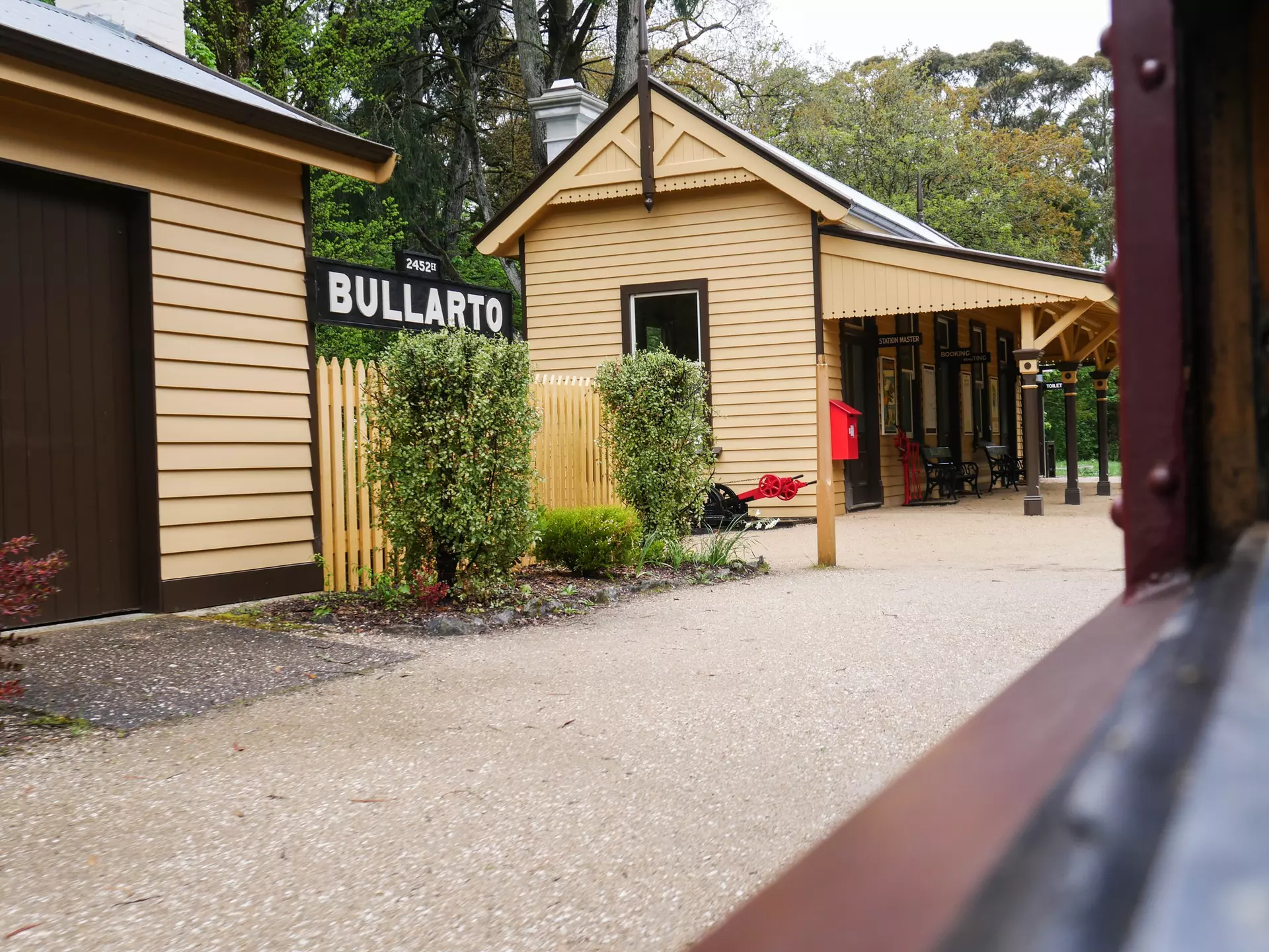 Daylesford, Victoria, Australia, October 2025. Heritage train on the Daylesford Spa Country Railway approaches Bullarto Station, the highest operating railway station in Victoria.