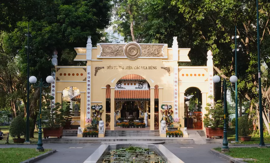 Scenes around Tao Dan Park in Ho Chi Minh City.