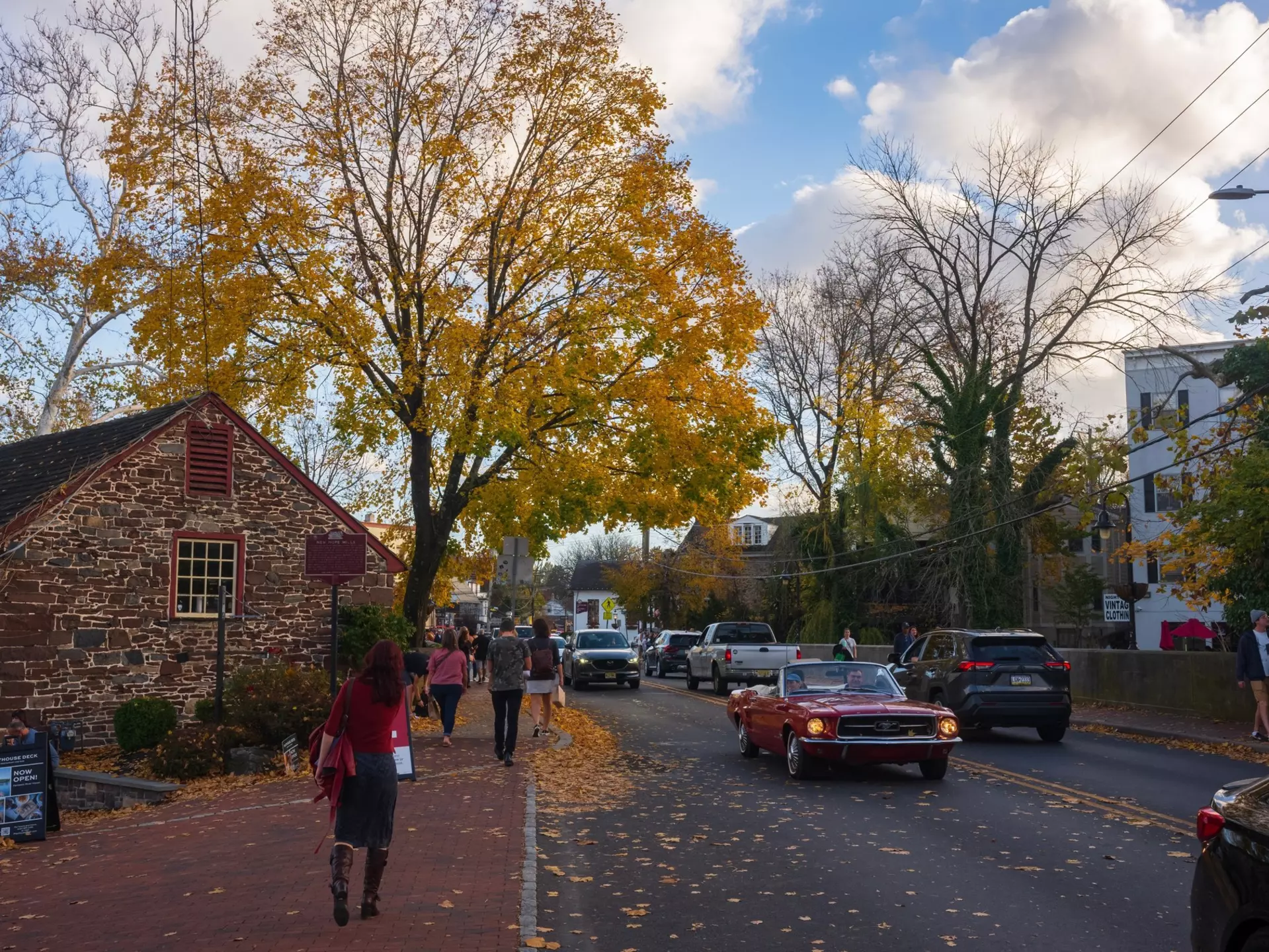 Main Street in New Hope, PA. JWCohen/Shutterstock