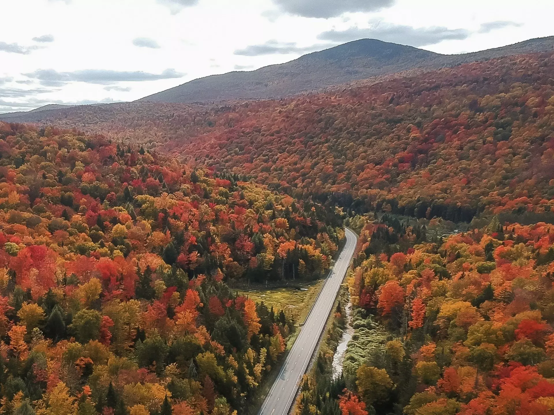 There might be no more beautiful drive in the world than a road trip through Vermont’s fall foliage. Shutterstock