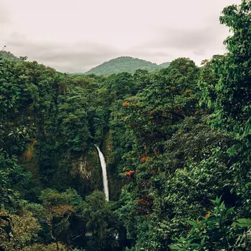 La Fortuna Waterfall, Costa Rica. April 2026.