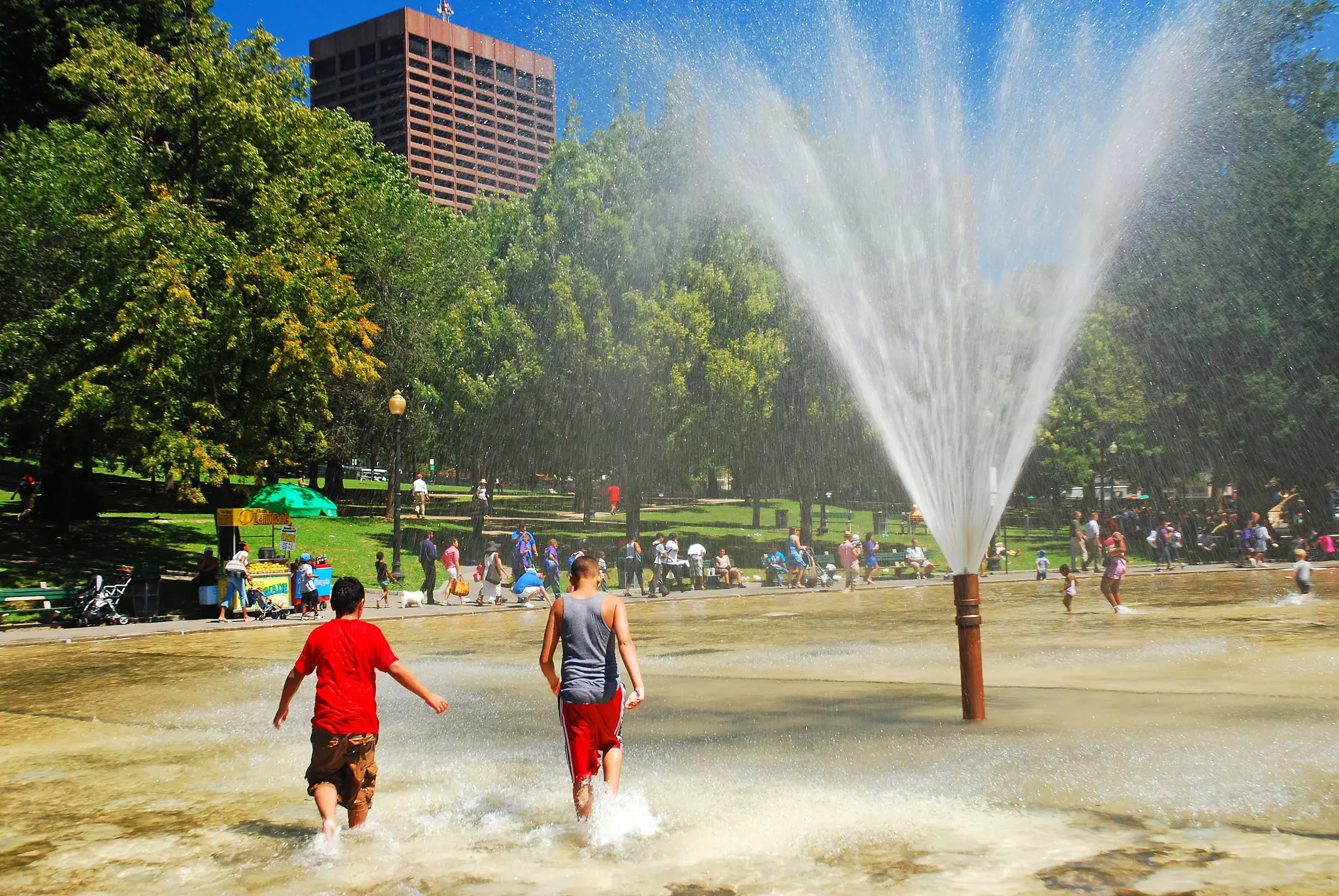 Cool down on Boston Common after following the Freedom Trail © James Kirkikis / Shutterstock