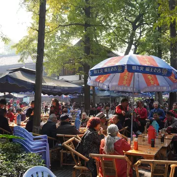 Outdoor tea shop in Chengdu, China. peacefoo/Shutterstock