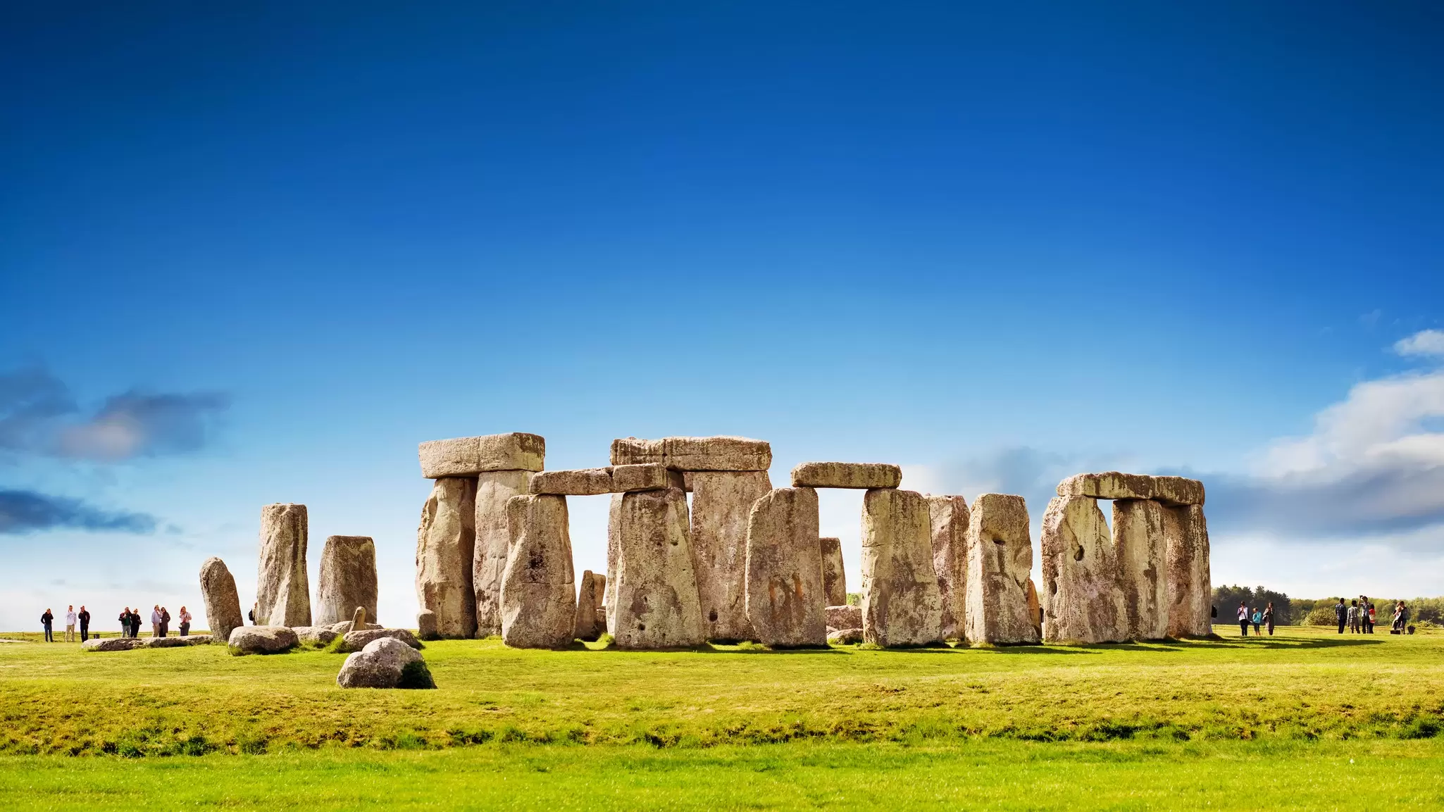 For an enigmatic introduction to ancient England, book a visit to Stonehenge. Justin Black/Shutterstock