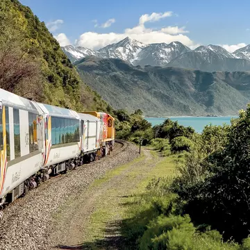 See New Zealand by train on these scenic routes. Great Journeys New Zealand