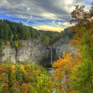 Autumn Scene in Taughannock Falls. Trumansburg, New York. Finger Lakes Region ©Jack Aiello/Shutterstock