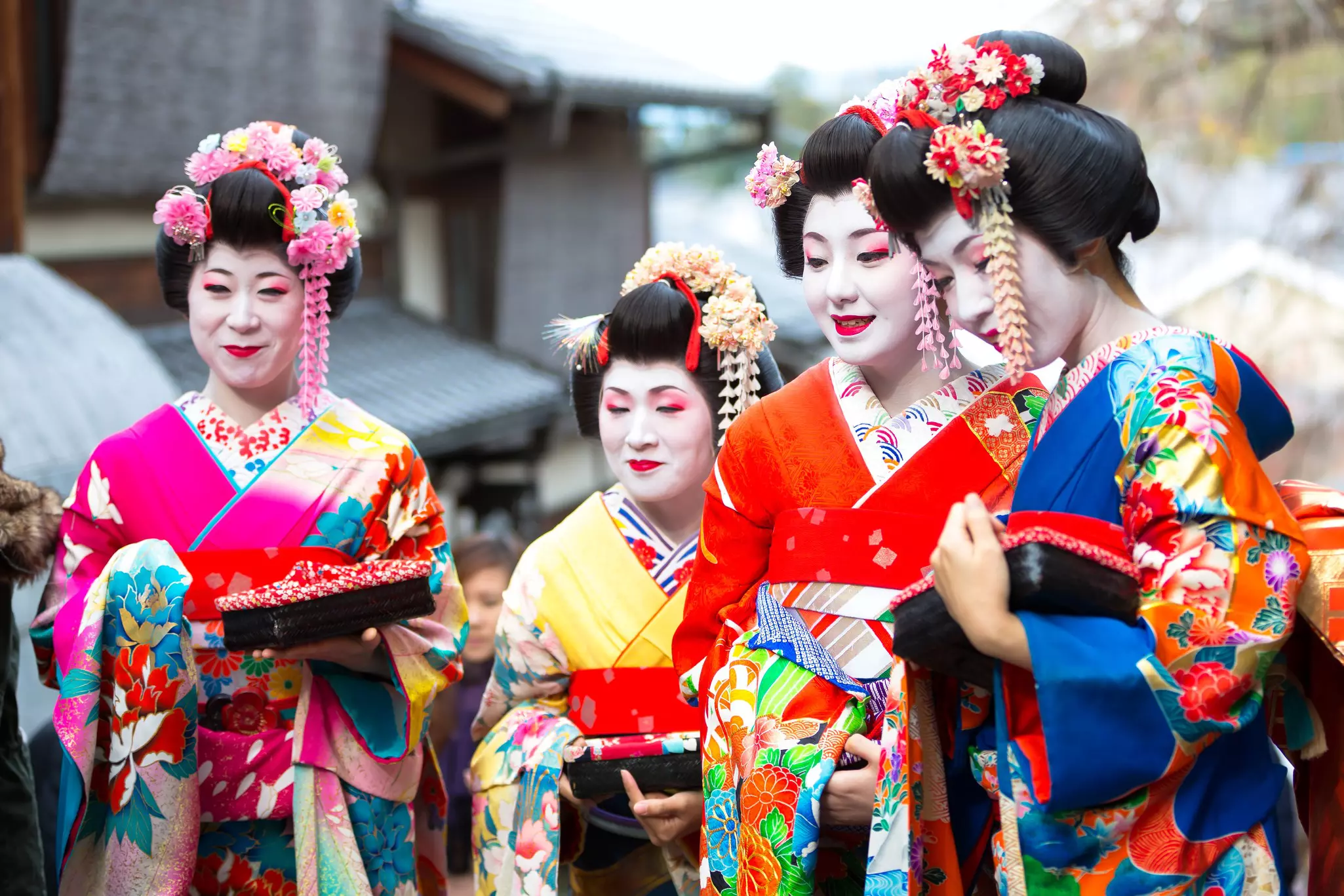 Japanese media reports that some tourists have been harassing geisha in Kyoto © Patrick Foto / Shutterstock