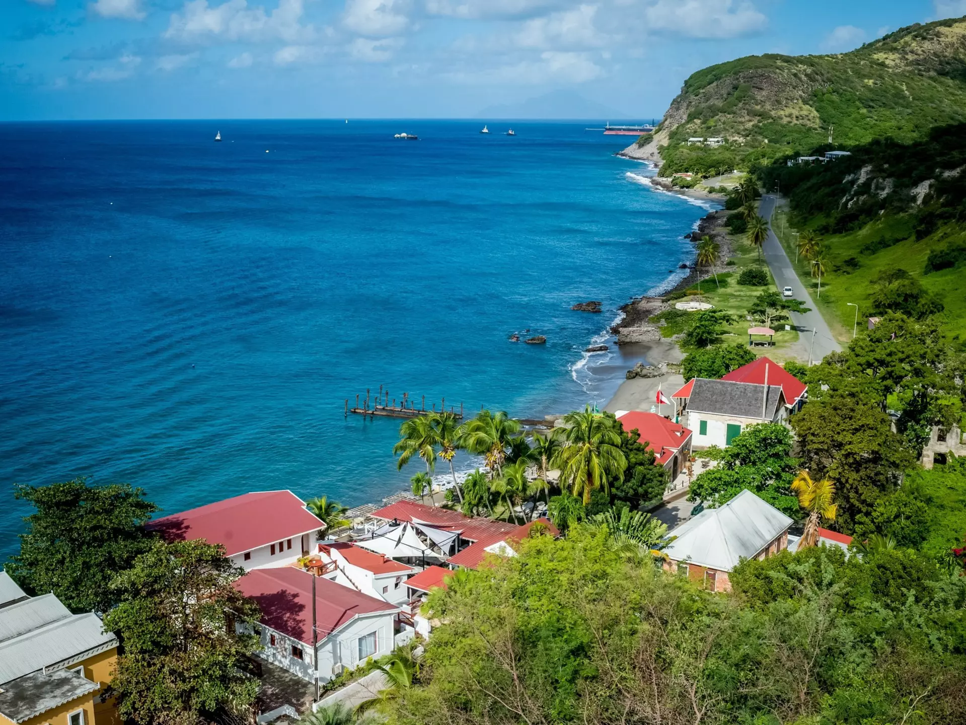 The Caribbean island of Sint Eustatius. 279photo Studio/Shutterstock