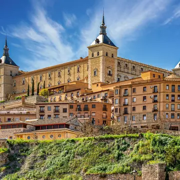 Toledo's hilltop Alcázar. waupee08/Shutterstock