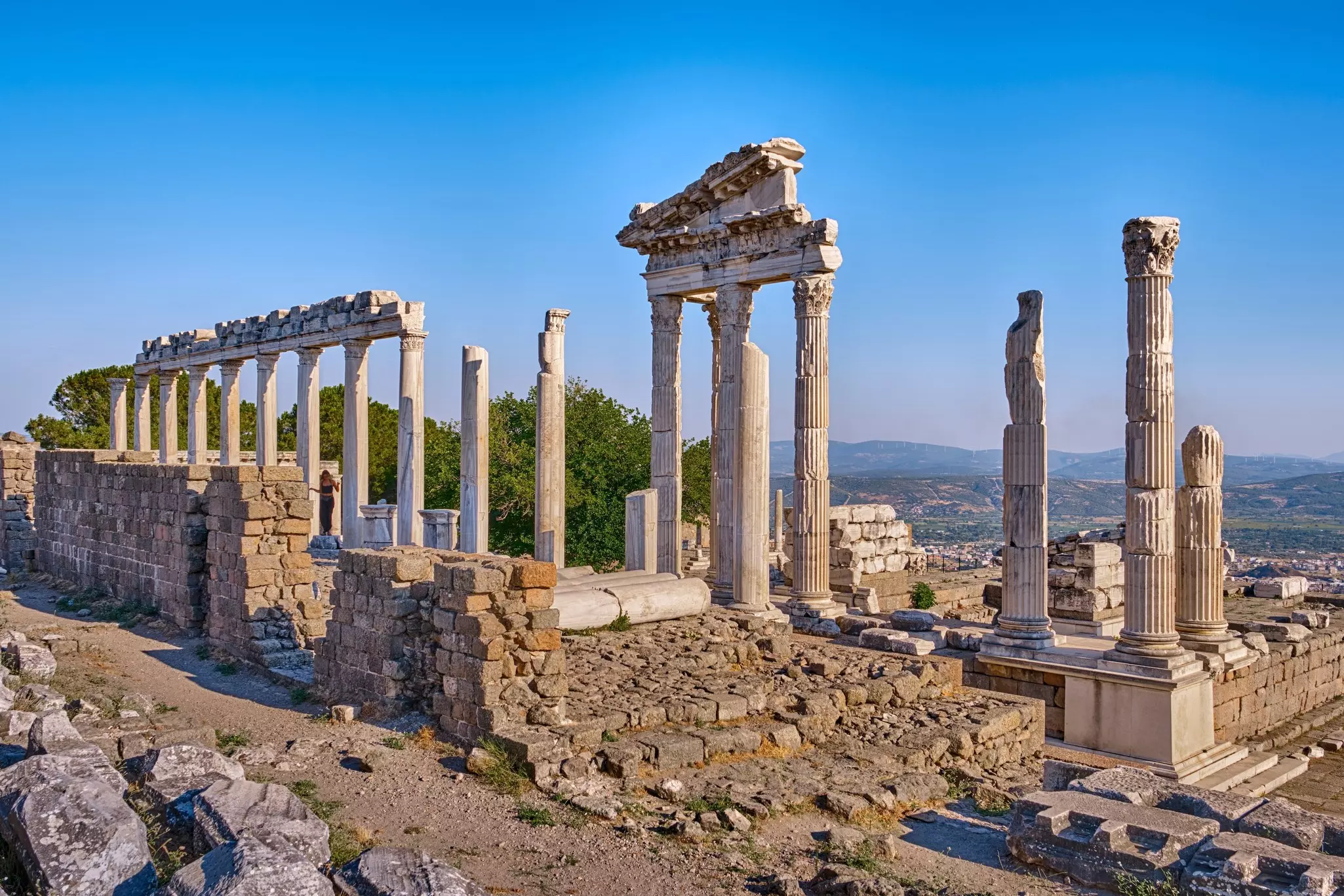 Bergama, Turkey, Acropolis - Antique Complex of the Ancient City of Pergama, located on a high hill, view of ruins and city, License Type: media, Download Time: 2026-02-09T21:12:01.000Z, User: bhealy950, Editorial: false, purchase_order: 65050 - Digital Destinations and Articles, job: Lonely Planet Online Editorial, client: Best things to do in Izmir, other: Brian Healy