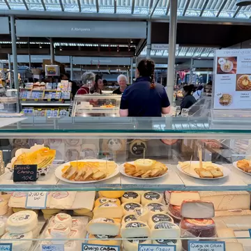 Mercado do Bolhão in Porto, Portugal