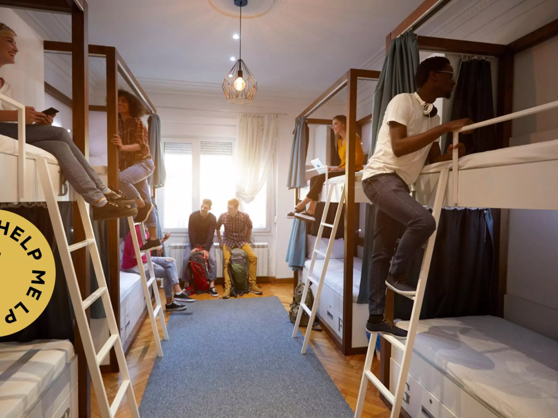 Our experts report highly positive experiences from their stays in mixed-sex hostel dorms © vgajic / Getty Images