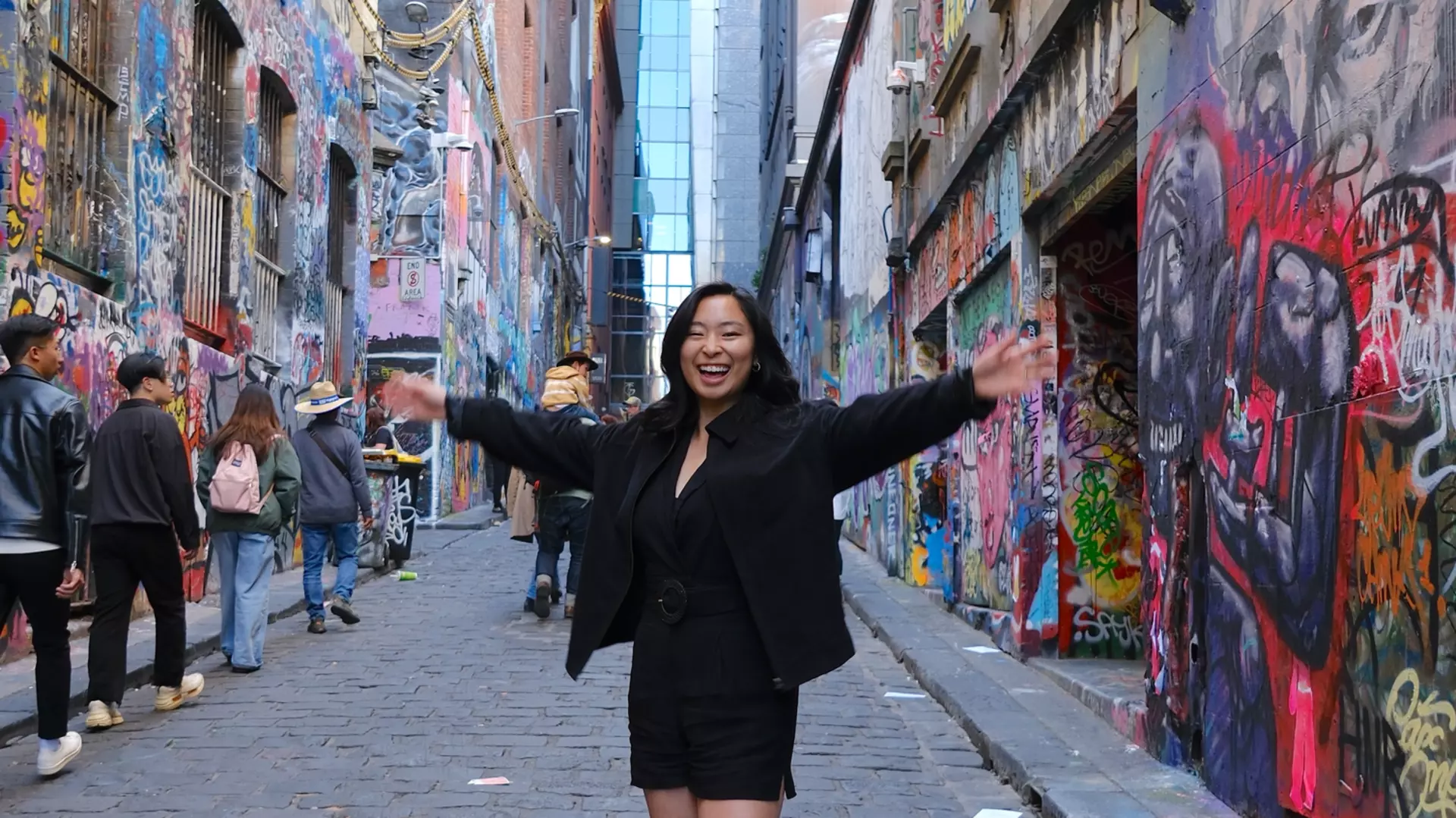 Lonely Planet Correspondent Network Headshots for use on About webpage for the Network (NOT FOR ANY OTHER USE. PLEASE DO NOT REUSE FOR ANY OTHER REASON.)