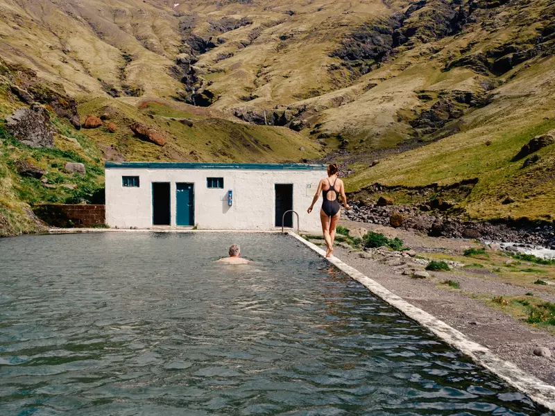 Seljavallalaug Swimming Pool
ICELAND RING ROAD ITINERARY 2025
Seljavallalaug Swimming Pool