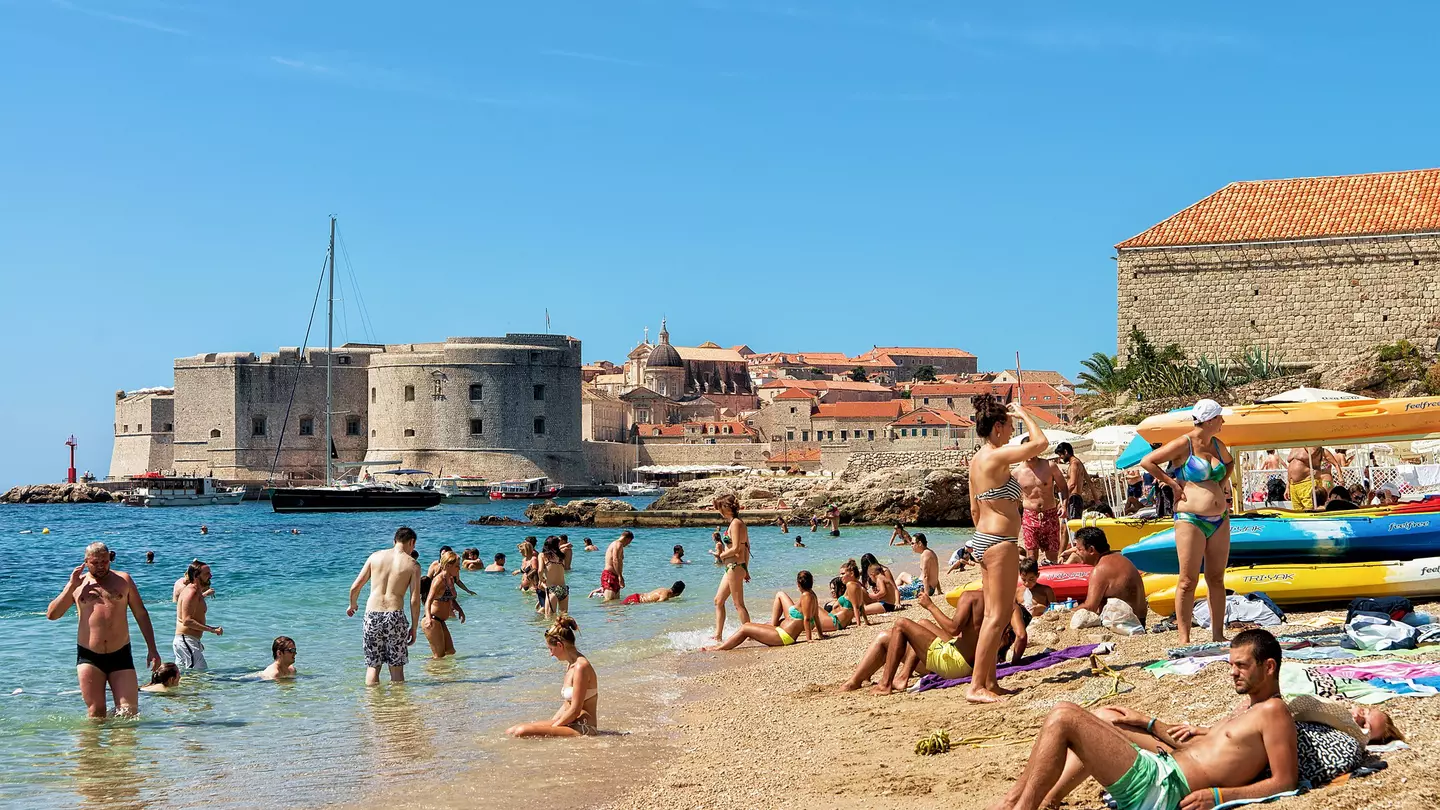 -FWEBP-Ro:5,w:1440,h:810,n:default