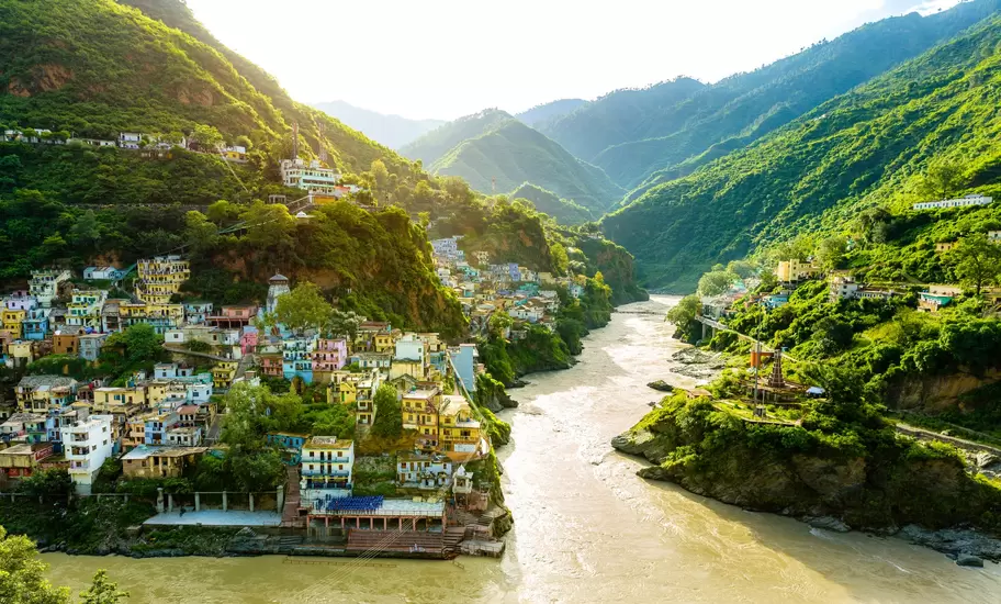 Confluence of two rivers Alaknanda and Bhagirathi give rise to the holy river of Ganges in Devprayag.
