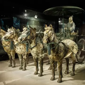 Xi 'an, China - on September 26, 2015: the world's most famous Terra Cotta Warriors Bronze chariot?The eighth wonder of the world?qin shihuang terracotta army is one of the world cultural heritage., License Type: media, Download Time: 2025-10-02T13:31:05.000Z, User: joebindloss38, Editorial: true, purchase_order: 65050 - Digital Destinations and Articles, job: Online Editorial, client:  A guide to visiting China's Terracotta Warriors in Xi'an, other: Joe Bindloss