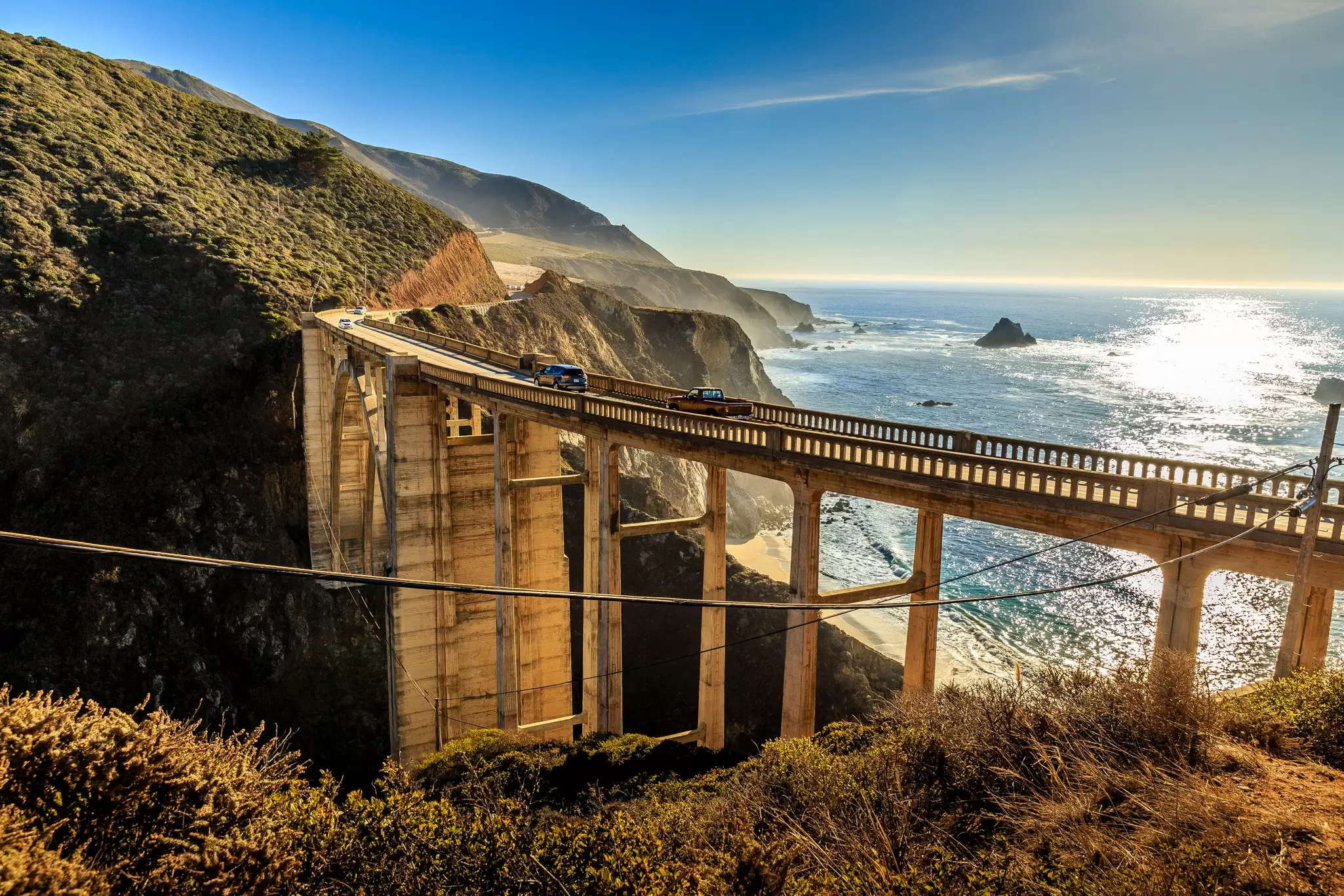 The rocky coastline and Bixby Bridge on Highway 1 in Big Sur, California