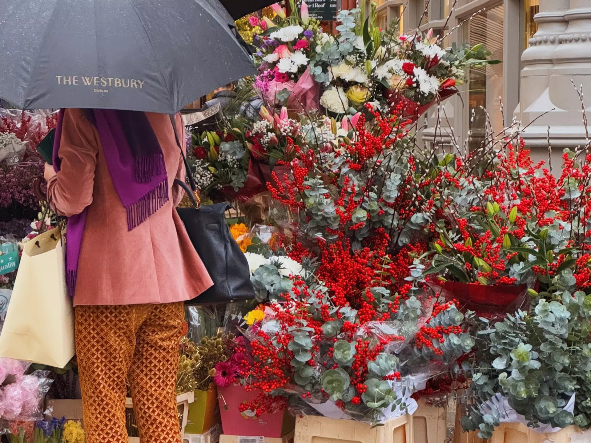 DUBLIN, IRELAND. 
Tra My Nguyen Hoang photographs street scenes in Ireland for a photo essay. 
RIGHTS MANAGED ONE TIME USE