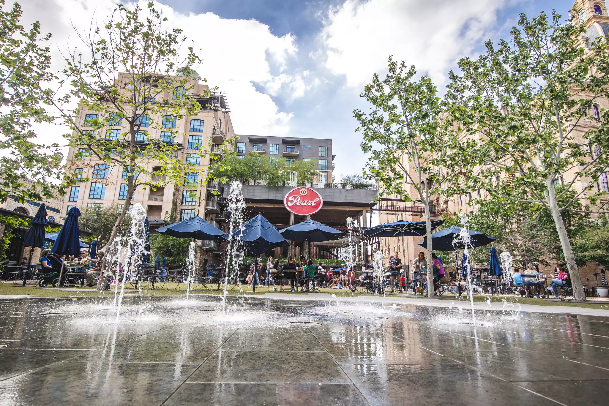 The Historic Pearl is a entertainment and dining district with some of the best food in San Antonio © Benjamin Yanto / Lonely Planet