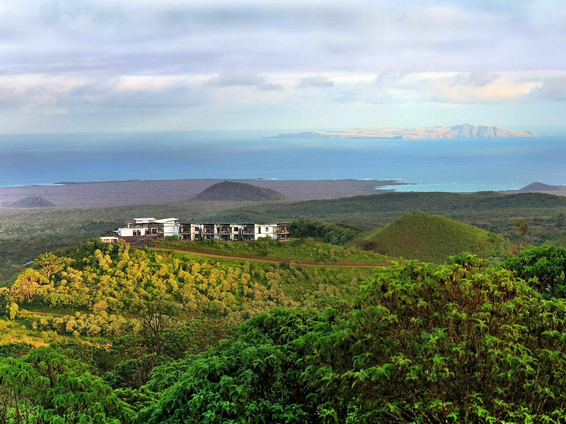 Pikaia Lodge and the sweeping scenery around it. Pikaia Lodge