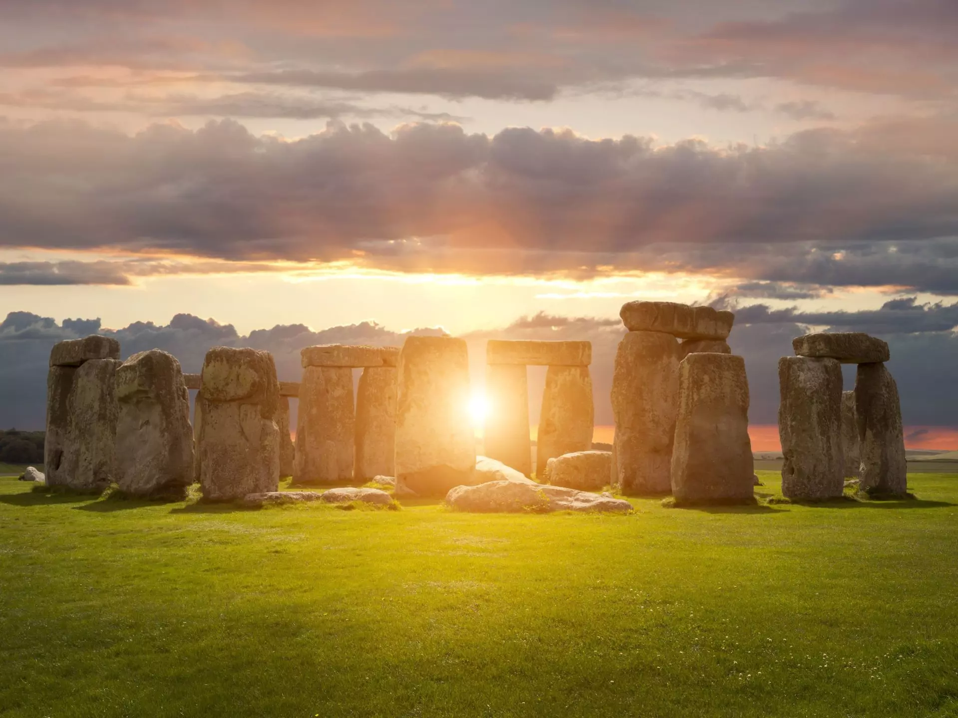 The ancient monoliths of Stonehenge famously align with the sun every summer and winter solstice © AndyRoland / Getty Images