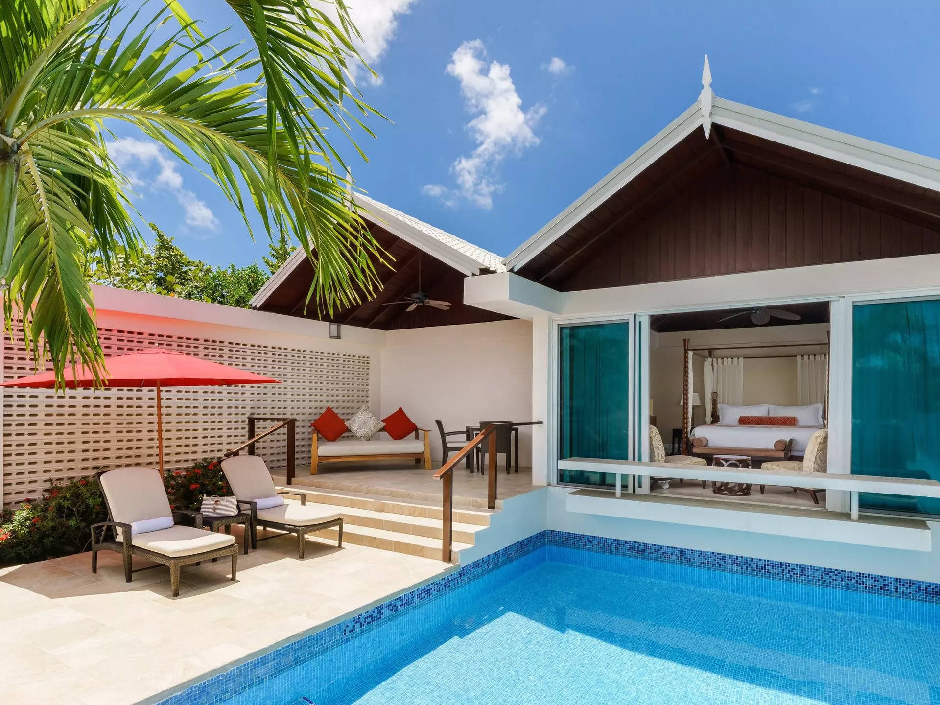 Soak in the Luxury Almond Pool Suite at Spice Island Beach Resort, Grenada © Spice Island Beach Resort, Grenada