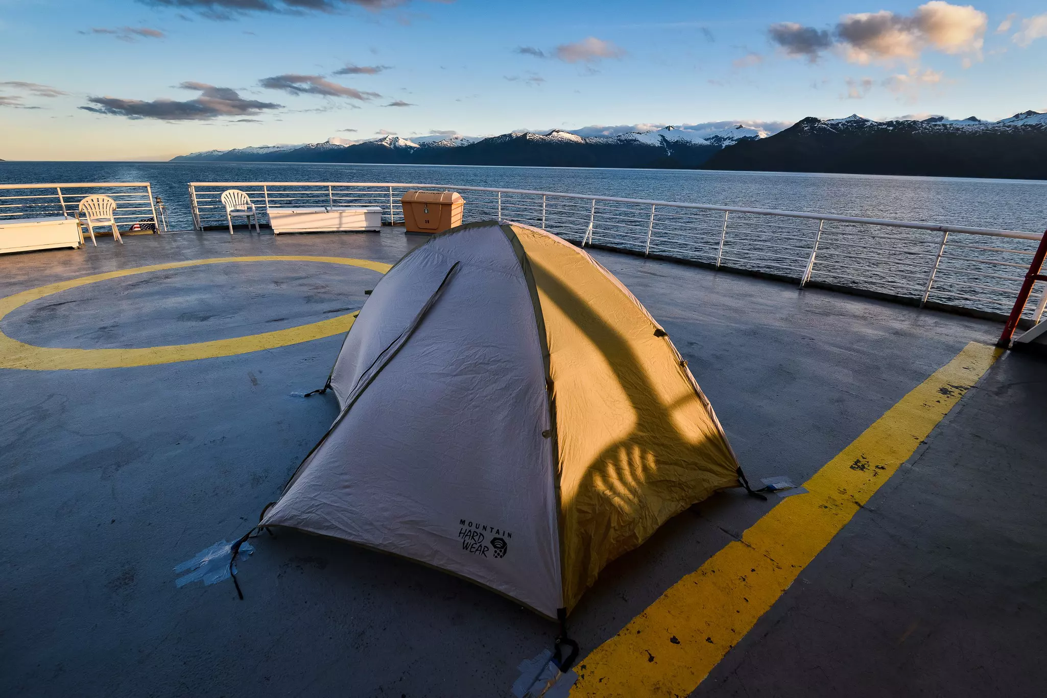Book transit on a public ferry – then pitch your own tent © Travis J. Camp / Shutterstock