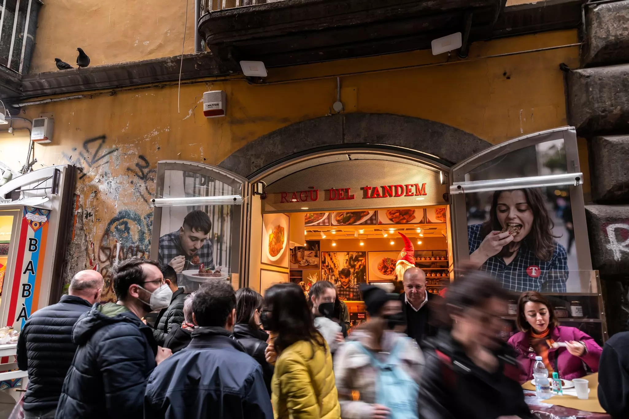 Try Naples' iconic meaty sauce any day of the week at Tandem © ColorMaker / Shutterstock