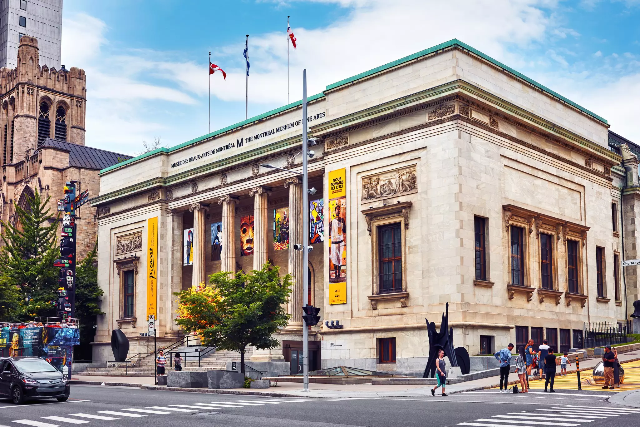 Exterior of the Musée des Beaux-Arts in Montréal. Cagkan Sayin/Shutterstock