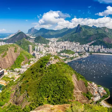 Treat your kids to the best view in Brazil with a ride on the cable car up Sugarloaf Mountain © Raphael Koerich / 500px