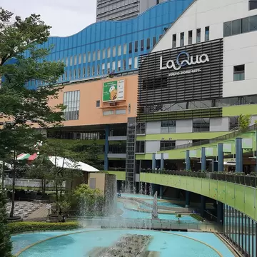Bunkyo City, Japan- Jun 12, 2019: Part of Tokyo Dome attraction facilities is the LaQua, which is a commercial complex making up of spa facilities, a shopping mall "Shop&Restaurant" and greenery.   License Type: media  Download Time: 2022-01-07T13:43:08.000Z  User: gwencotter  Is Editorial: Yes  purchase_order:   