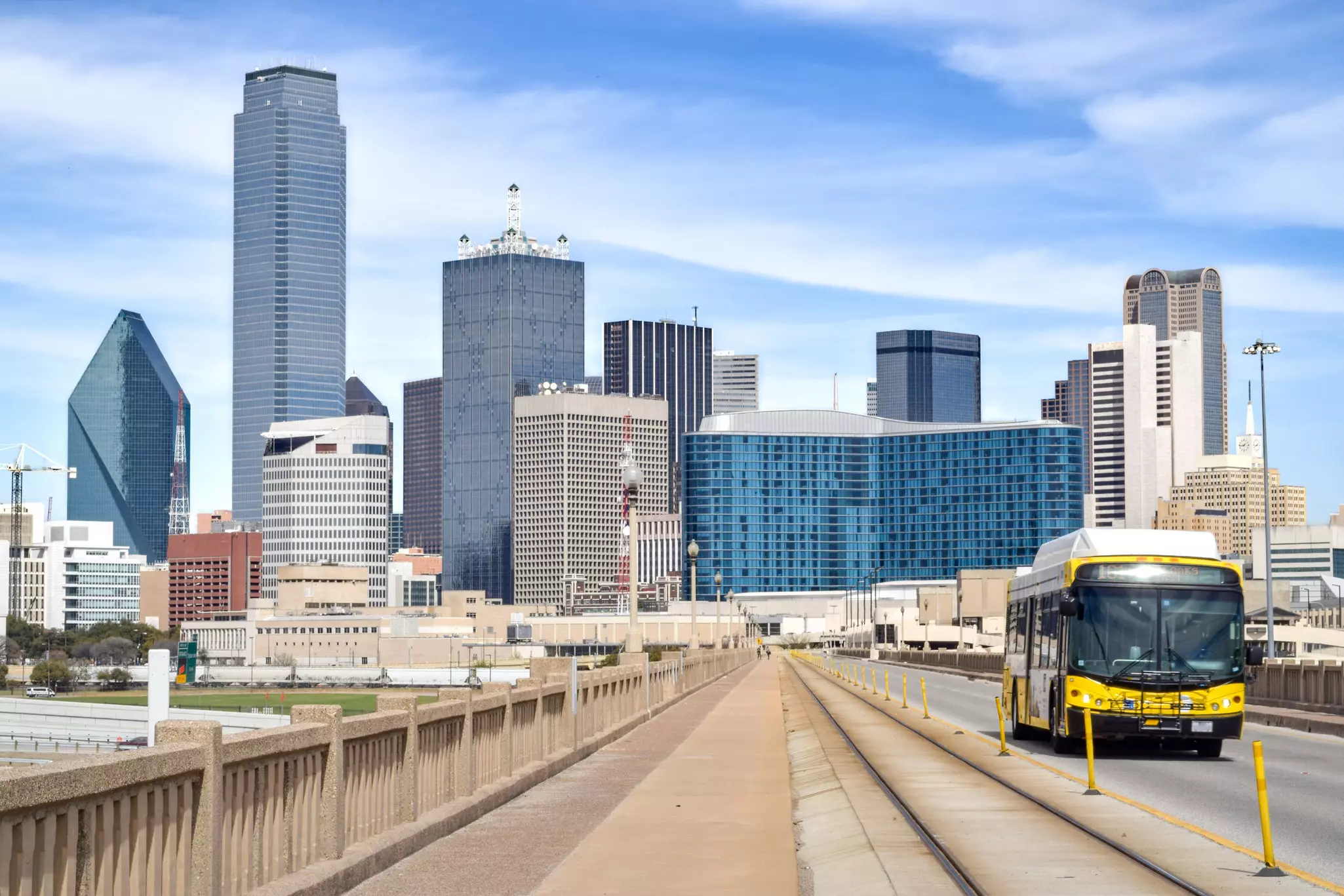 Public transport in Texas' cities is very affordable and sometimes even free © Nate Hovee / Shutterstock