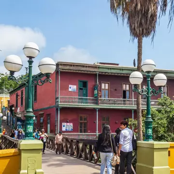 Lima, Peru - November 30th 2024 - Puente de los Suspiros (Bridge of Sighs), Barranco District, License Type: media, Download Time: 2025-05-22T14:23:45.000Z, User: lonelyplanetmedia, Editorial: true, purchase_order: 65050 - Digital Destinations and Articles, job: Global Publishing WIP, client: Global Publishing WIP, other: Pia Peterson Haggarty // SS Comp Ingestion