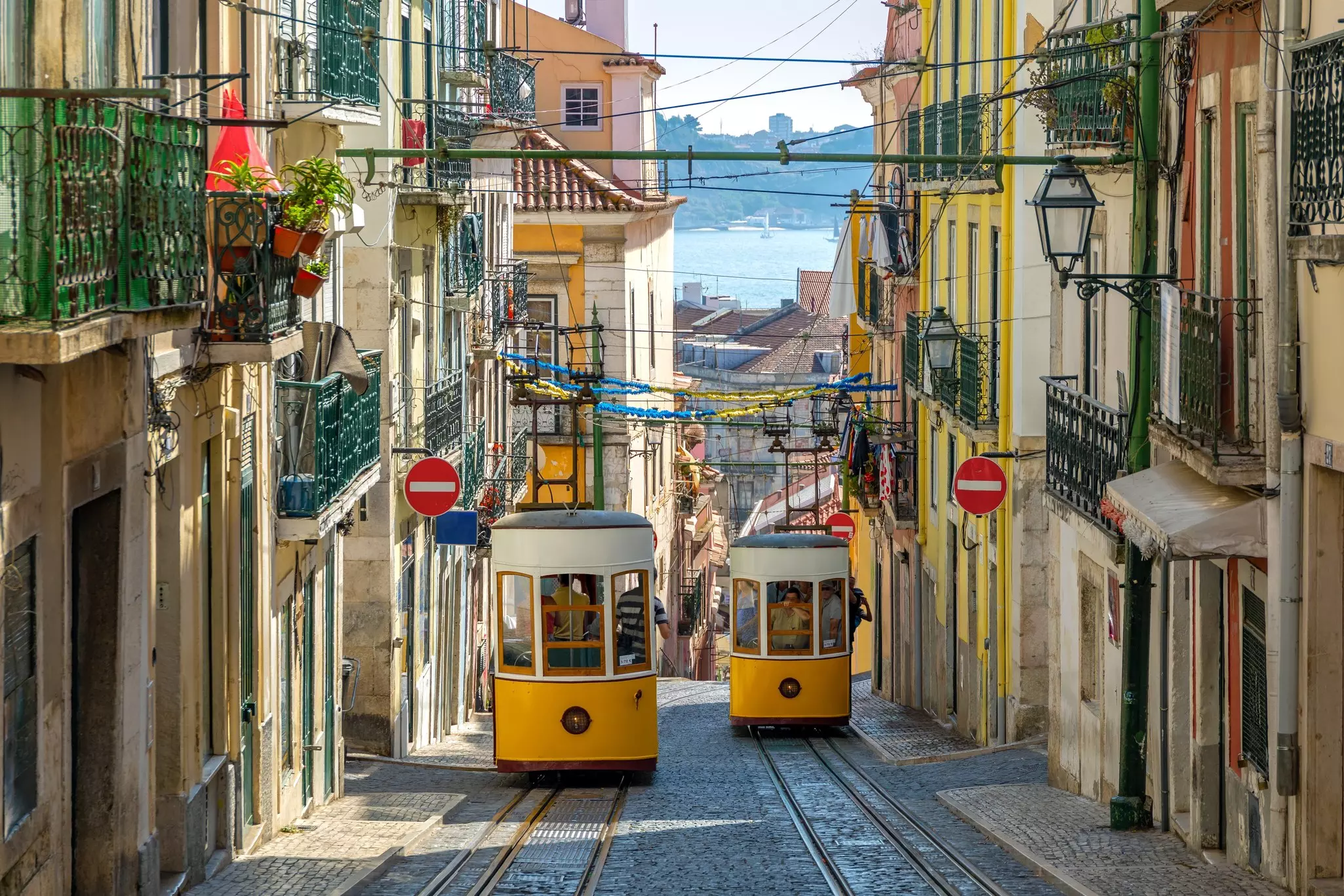 The Gloria Funicular in the city center of Lisbon, Portugal, License Type: media, Download Time: 2025-04-14T10:24:24.000Z, User: chrisd_lonelyplanet, Editorial: false, purchase_order: 65020 - Marketing or Sales - this includes sponsored articles, job: 65020 Marketing, client: Portugal Amazon A+ content, other: Chris Downey