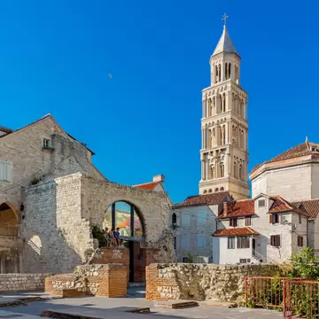 Exterior of Saint Domnius Cathedral from the Triclinium - former dining room, Diocletian's Palace.