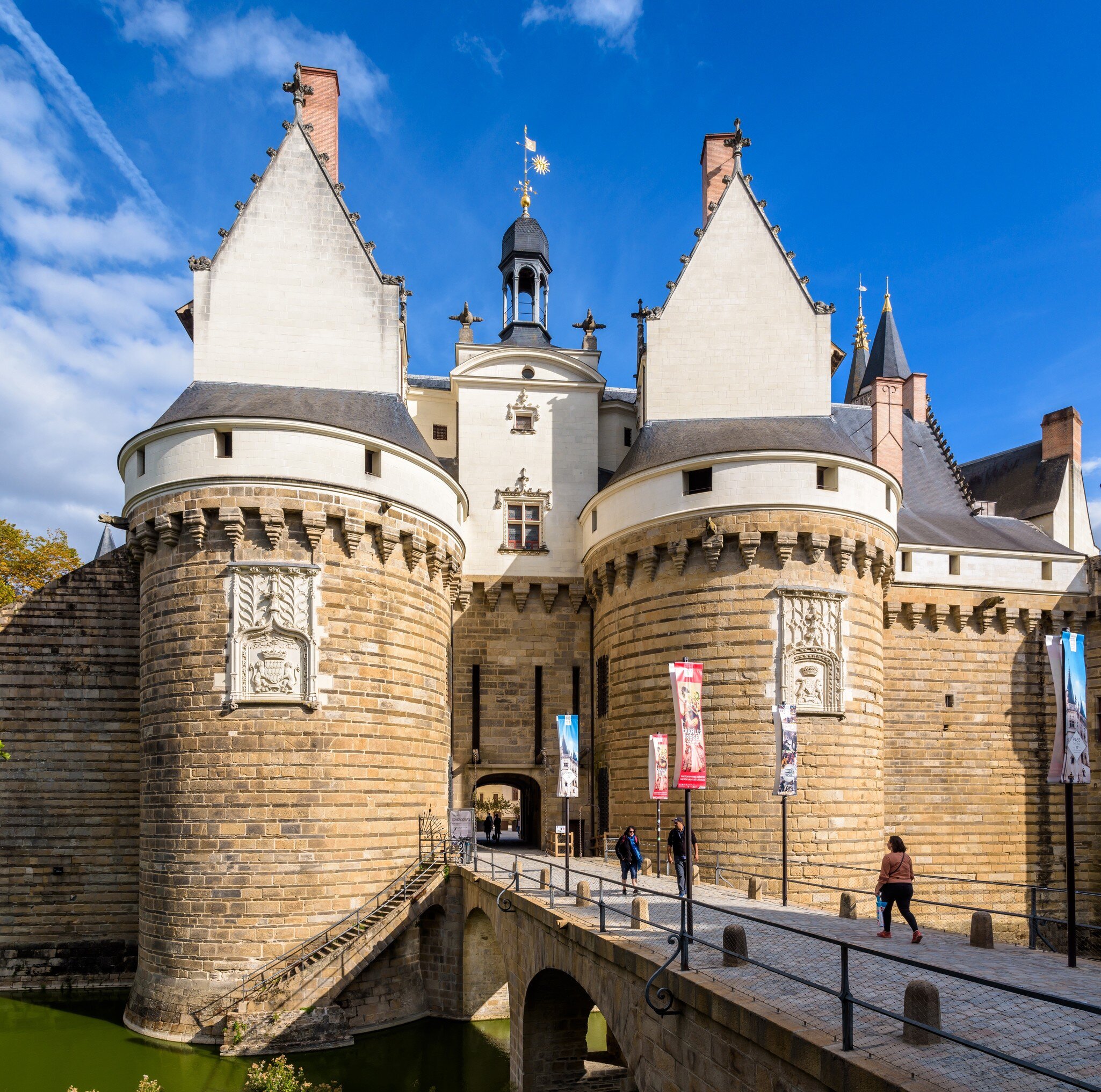 Nantes, France - September 16, 2022: Gatehouse with two fortified towers and stone bridge at the entrance of the Château des ducs de Bretagne (Castle of the Dukes of Brittany)., License Type: media, Download Time: 2025-10-08T19:52:15.000Z, User: mvm_lonelyplanet, Editorial: true, purchase_order: 56530 - Guidebooks, job: France 16 , client: Global Publishing-WIP, other: Virginia Moreno