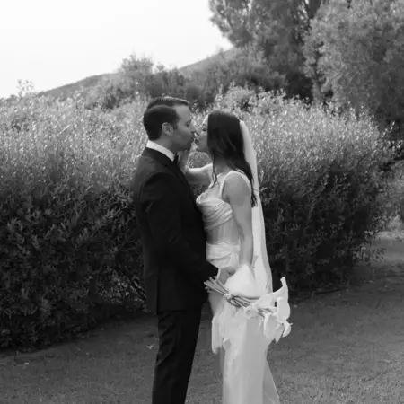 Photos by photographer Dos Más En La Mesa via Melissa Killian at Laconda Rossa in Capalbio, Tuscany
The ultimate wedding and honeymoon in Italy
Credit: Dos Más En La Mesa