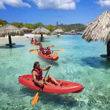 People kayaking near the beach in Roatan, Honduras
1167011568