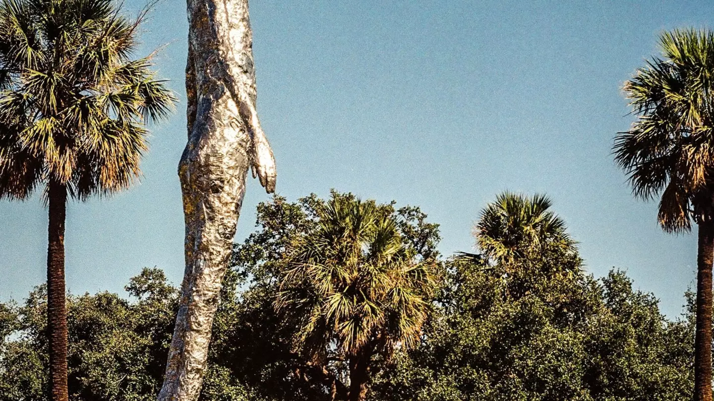 'Welcome Sunset' statue outside National Cowboy & Western Heritage Museum..jpg