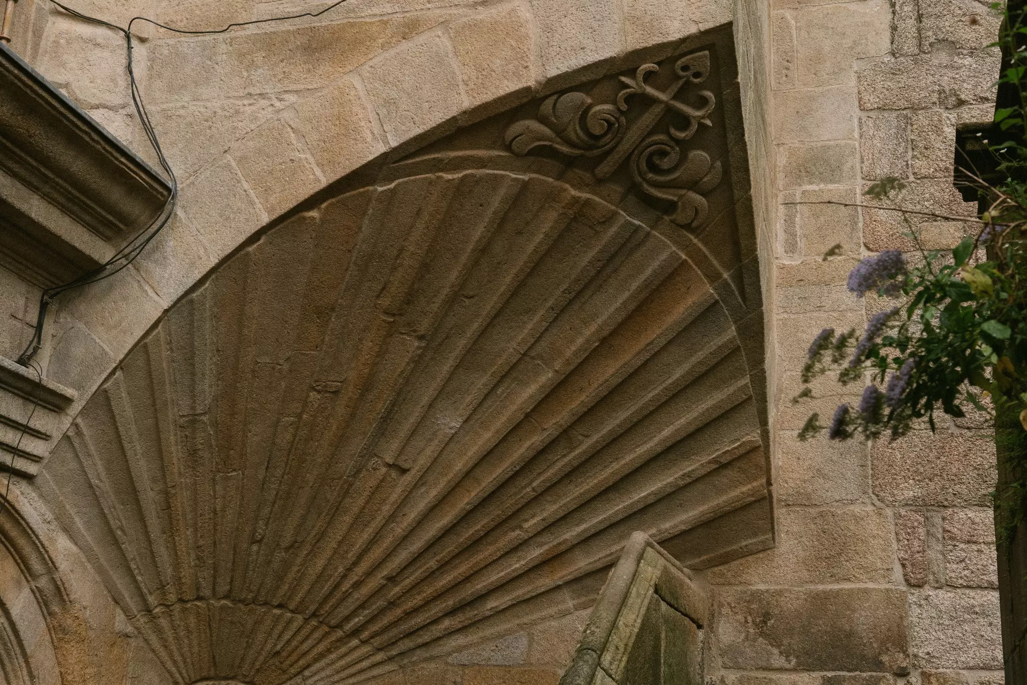 Details of a stone cathedral.