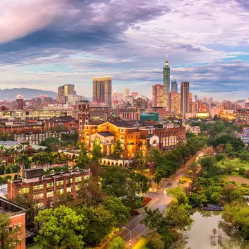 Taipei city skyline on a cloudy day.