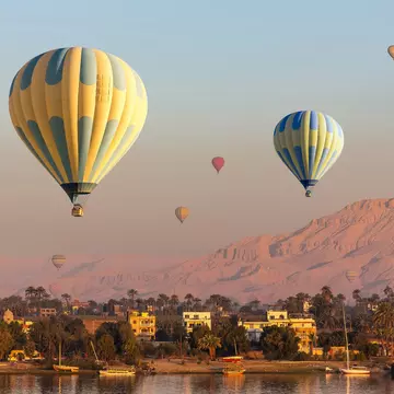Early birds go ballooning at dawn on the east bank of Luxor, one of Egypt’s most visually exciting destinations. Sergii Figurnyi/Shutterstock