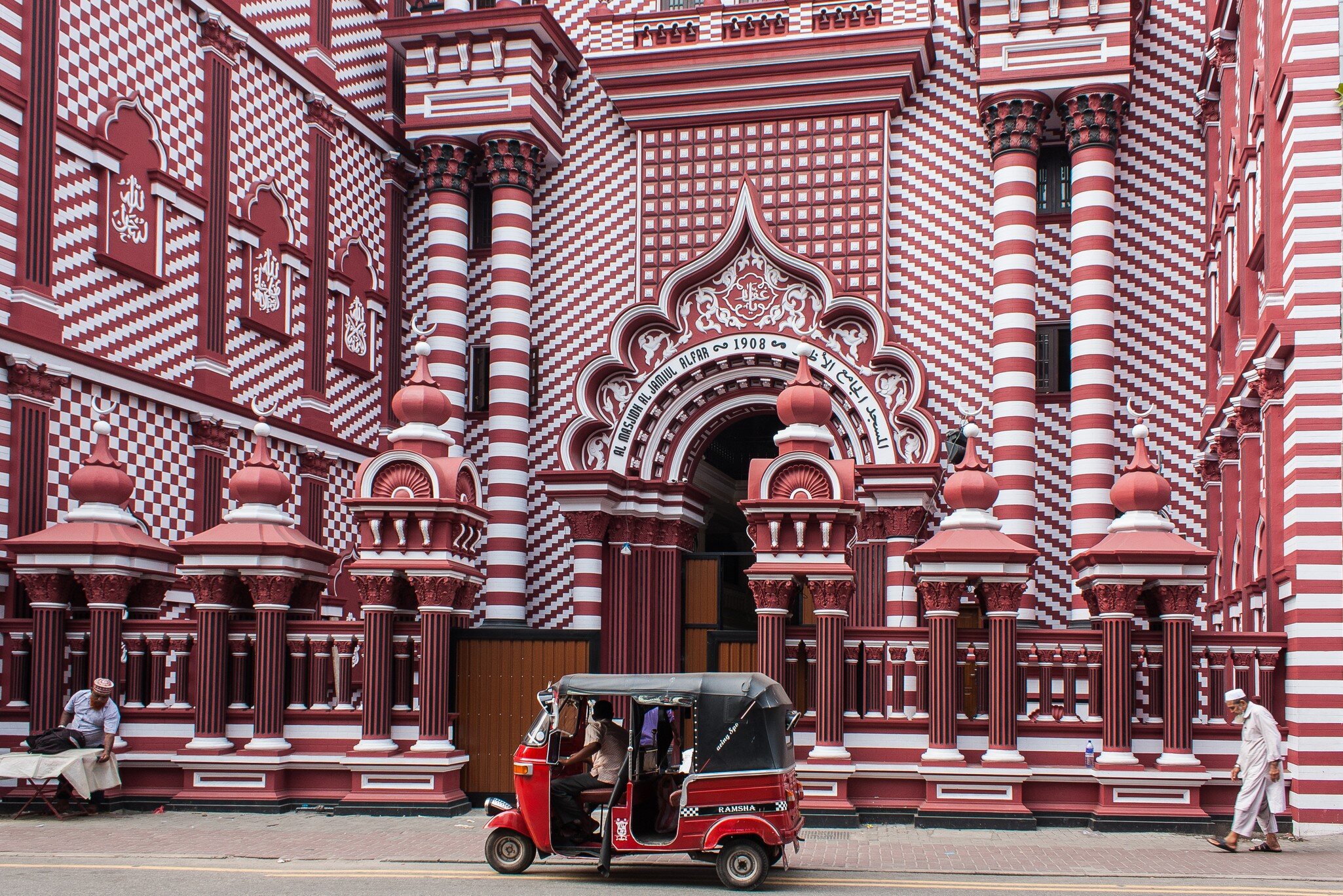 Jami Ul-Alfar Mosque, Colombo, Sri Lanka