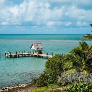 502786361
Beach; Blue; Cloudscape; Day; Florida - US State; Florida Keys; Green Color; Gulf Coast States; Horizontal; Landscape; Nature; No People; Outdoors; Palm Tree; Photography; Pier; Pigeon Key; Scenics - Nature; Sea; Seascape; Sky; Summer; Travel; Vacations; Water;
Tropical beach in Florida Keys