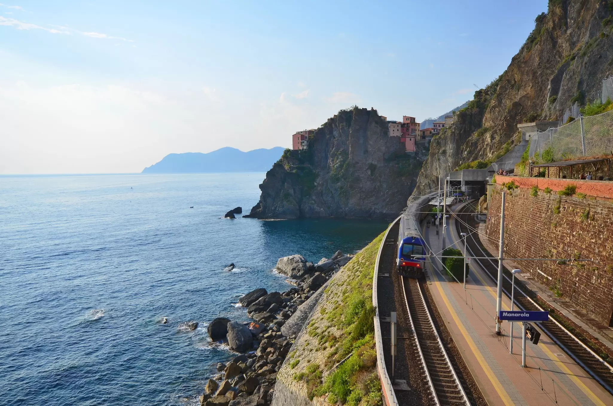 A new night train from Vienna to La Spezia, Italy offers a new way to access Liguria’s Cinque Terre © HelloRF Zcool / Shutterstock