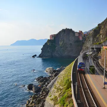 A new night train from Vienna to La Spezia, Italy offers a new way to access Liguria’s Cinque Terre © HelloRF Zcool / Shutterstock