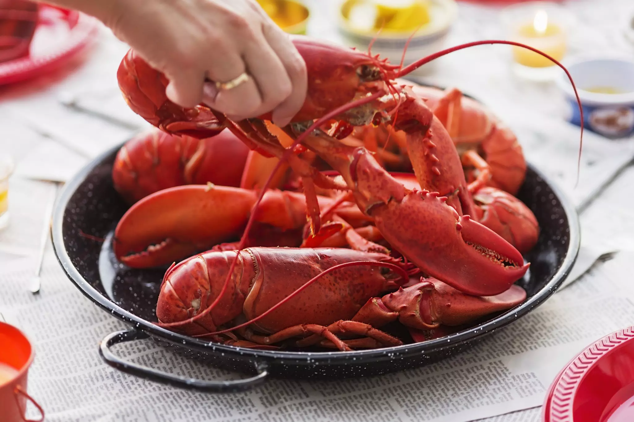 As the warmer weather arrives in Maine, so does the seafood © Daniel Grill / Getty Images