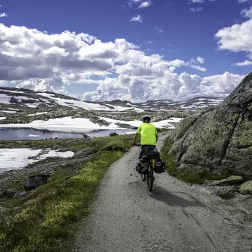 Rallarvegen route through Hardangervidda National Park